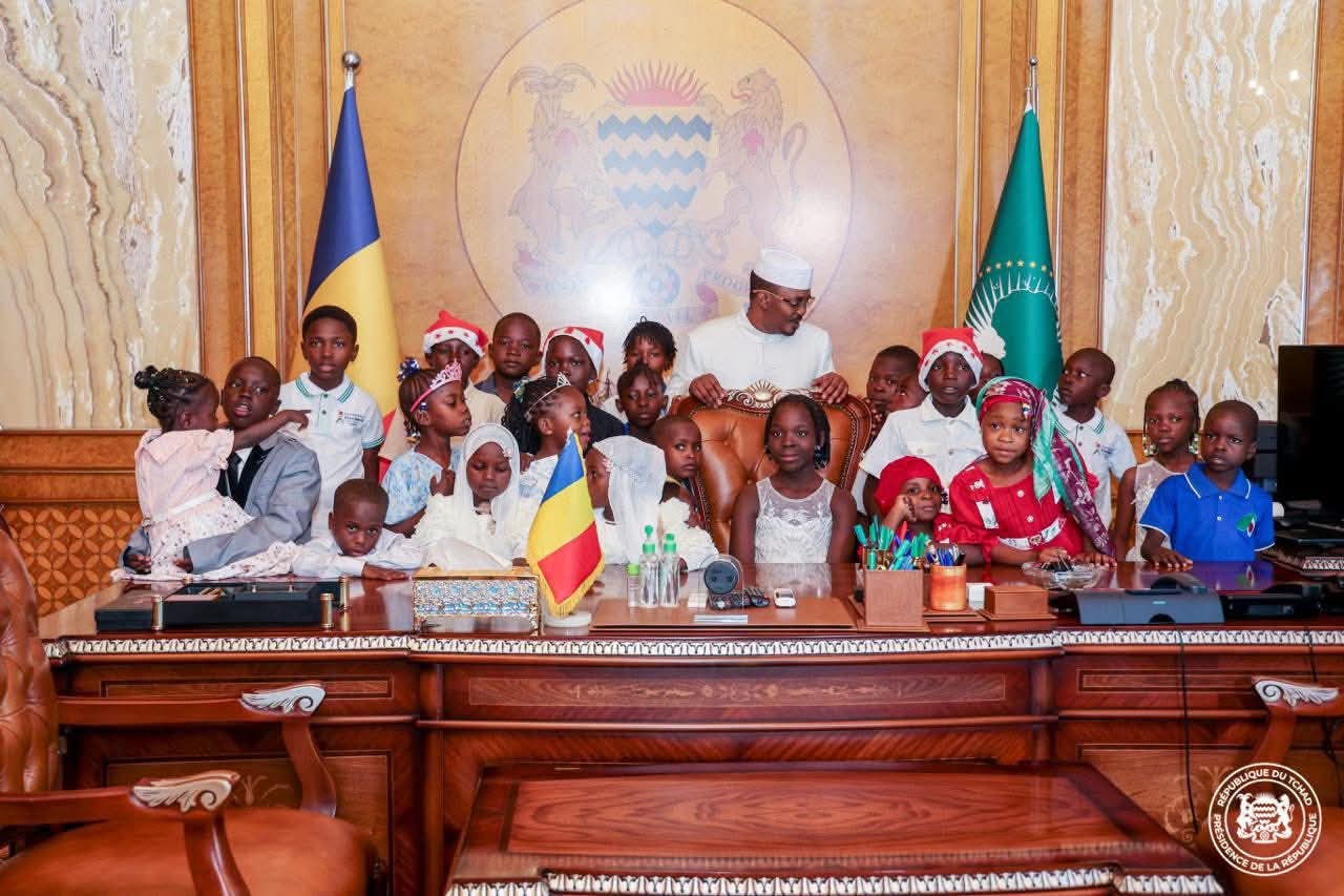 Tchad | Le Président Déby Itno ouvre les portes du Palais Toumaï aux Orphelins à l'occasion de la Noël