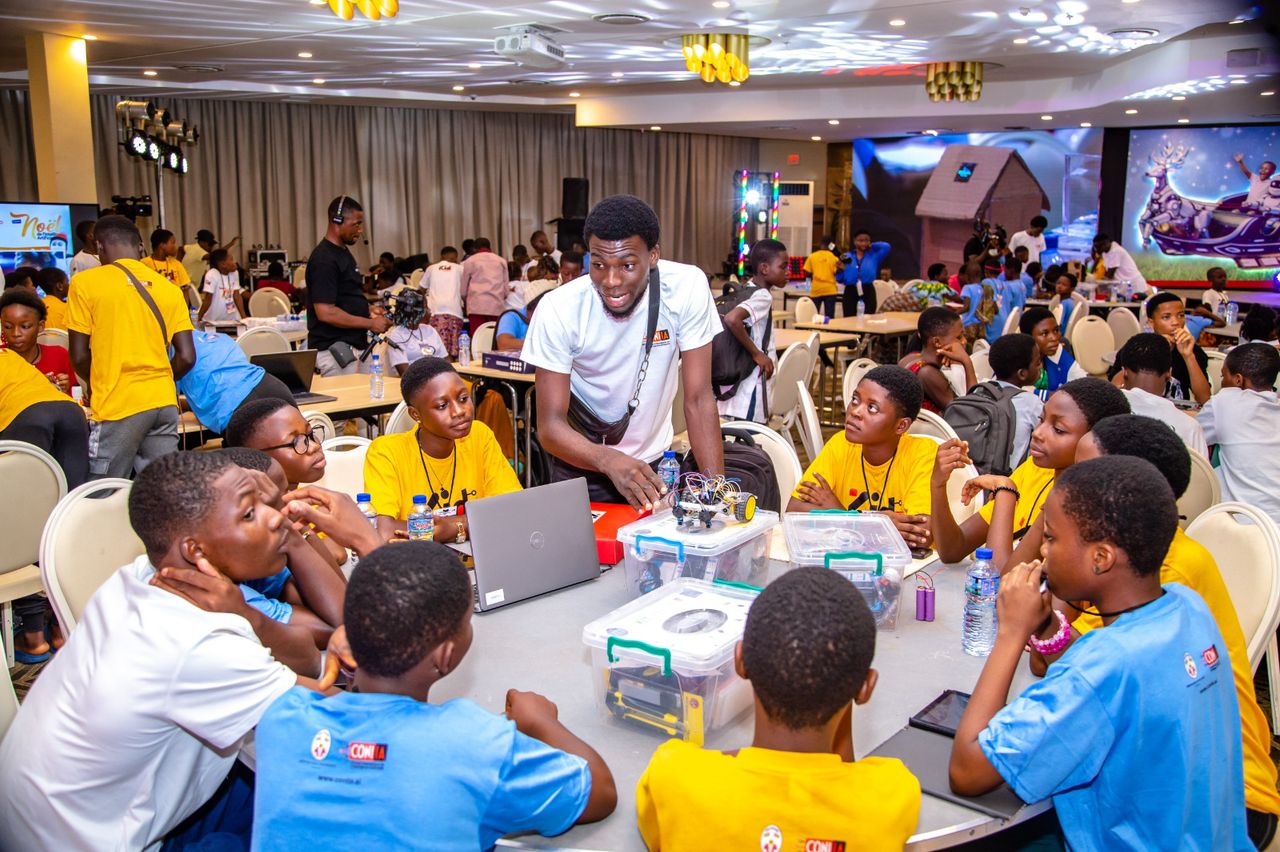 Togo | Les enfants fêtent la Noël autour de l’Intelligence Artificielle